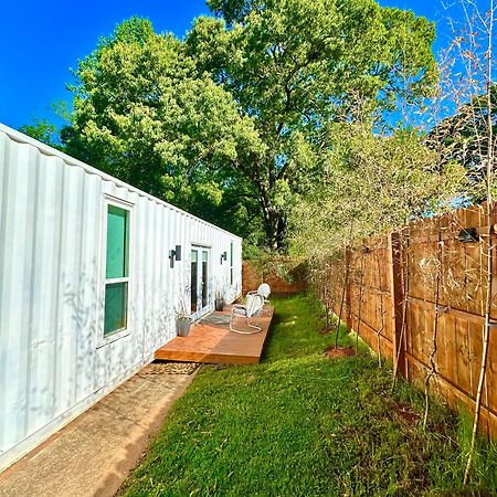 Nomehaus Shipping Container Studio Residential Neighborhood 아테네 외부 사진