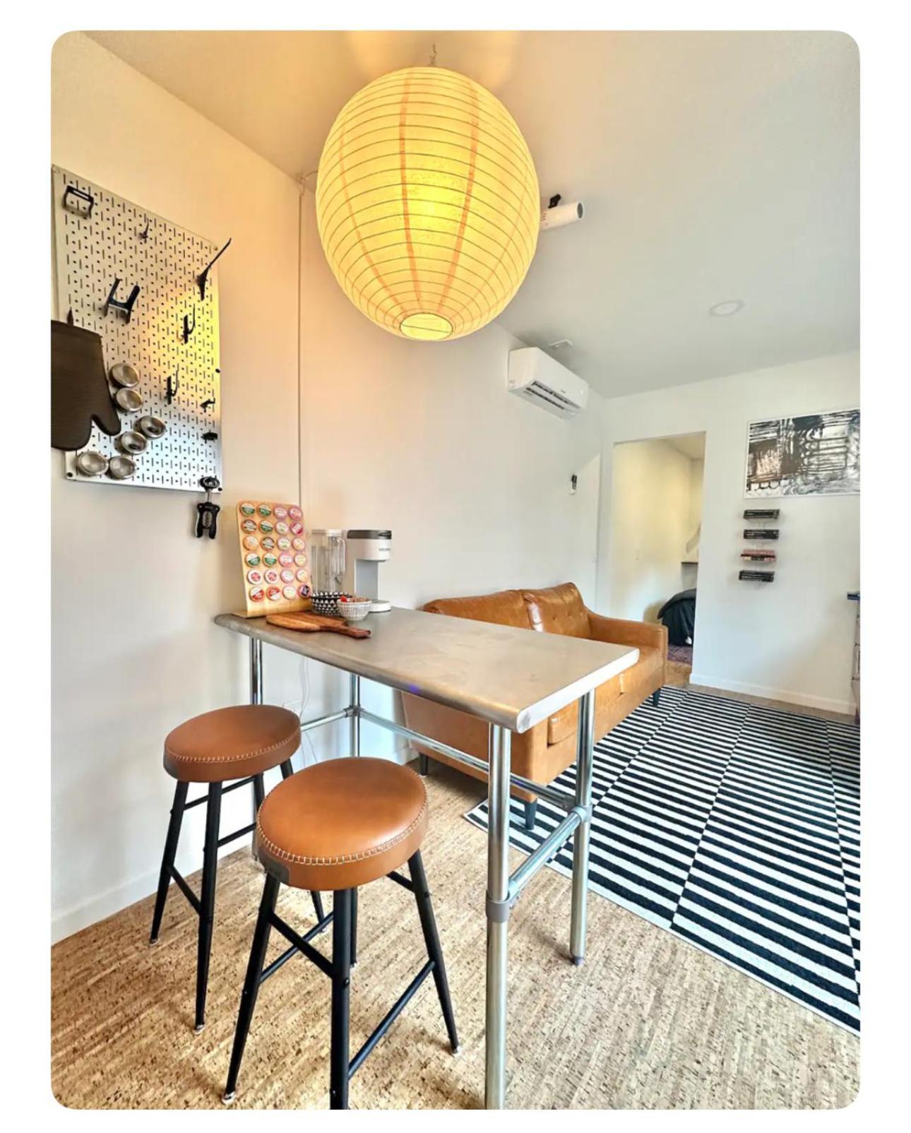 Nomehaus Shipping Container Studio Residential Neighborhood 아테네 외부 사진